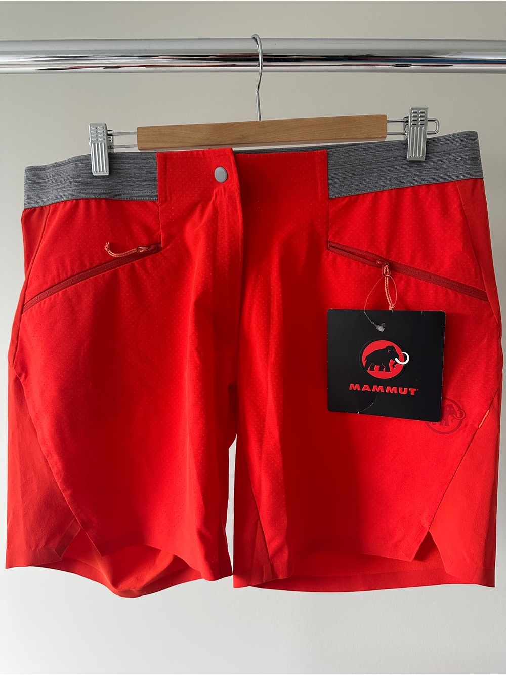 Mammut Women’s Orange Athletic Shorts